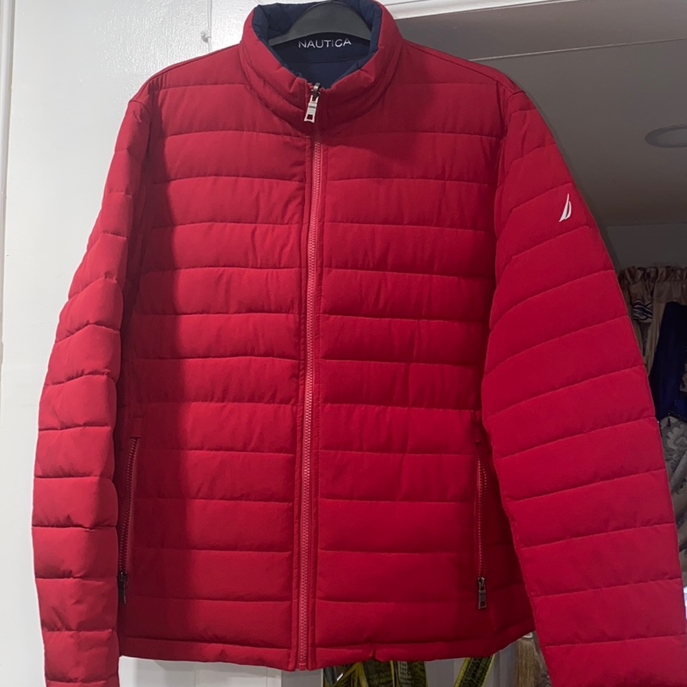 Men’s Reversible Winter Jacket Size: XL